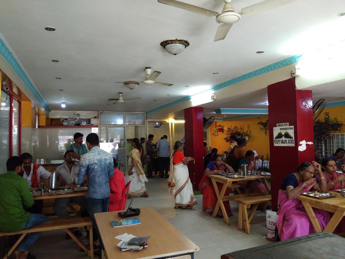 Minerva Residency Hotel Bangalore Exterior photo